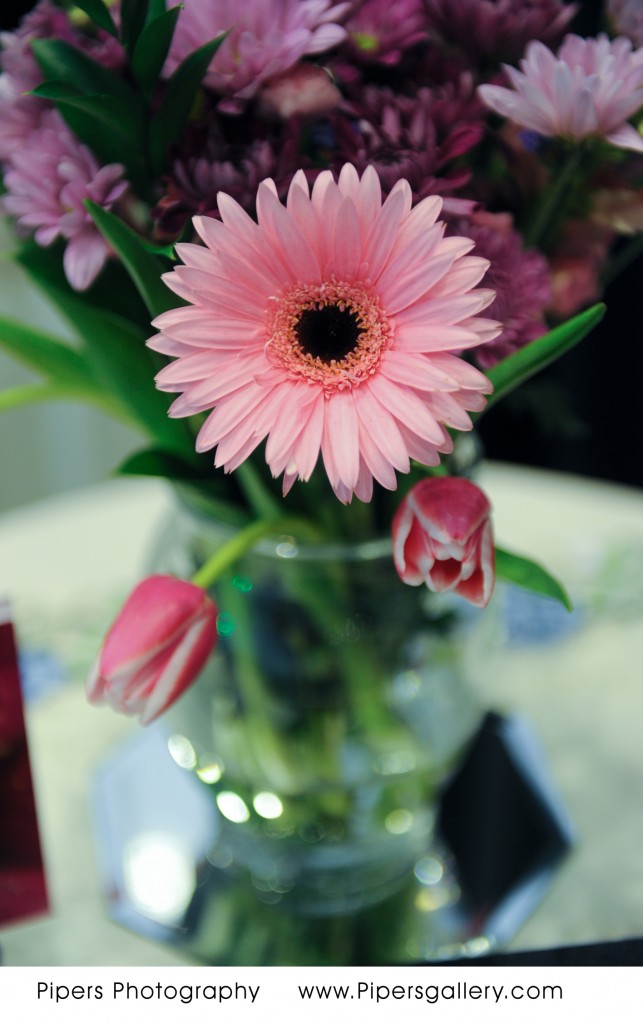 Flowers! Columbus Bridal show - Pipers Photography