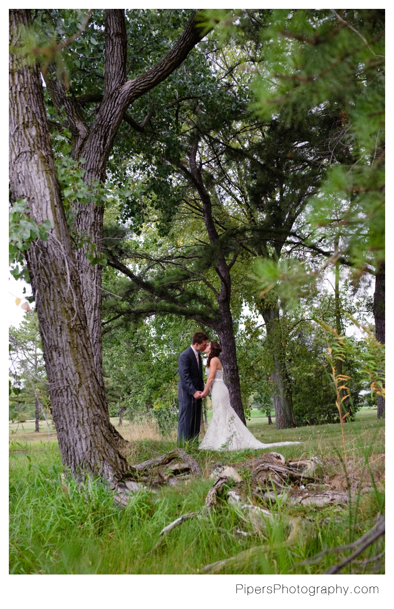 golf course wedding photos