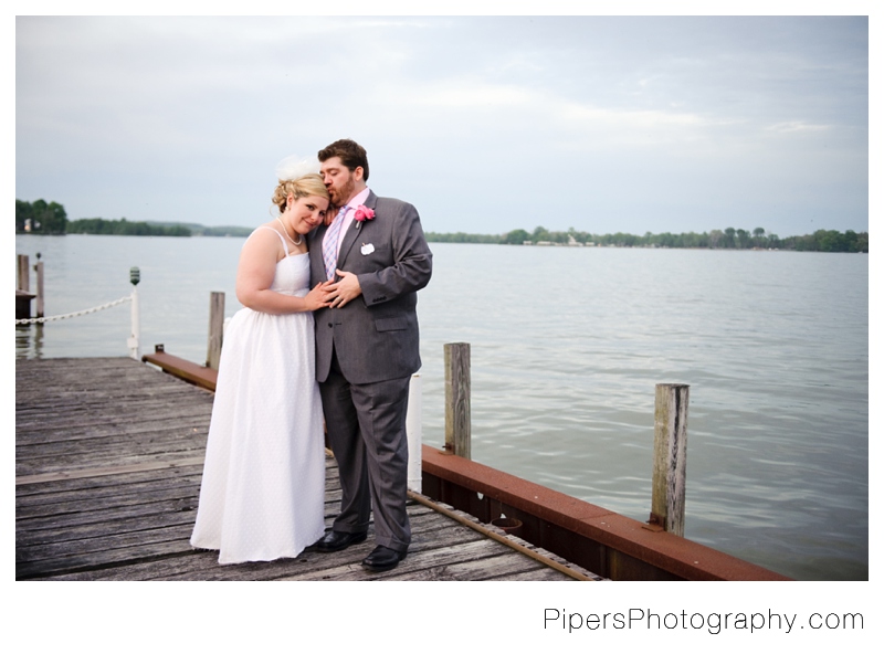 buckeye lake yacht club wedding photos 
