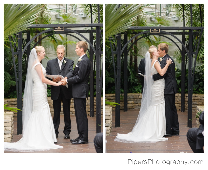 Franklin Park Conservatory Wedding Photographer, Wedding Photos, Krista Piper, Pipres Photography, Columbus Ohio wedding photos 