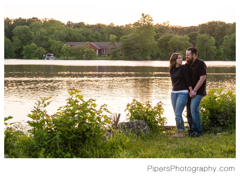 Scioto river engagement session in hilliard ohio pipers photography Krista Piper Ohio engagement photographer