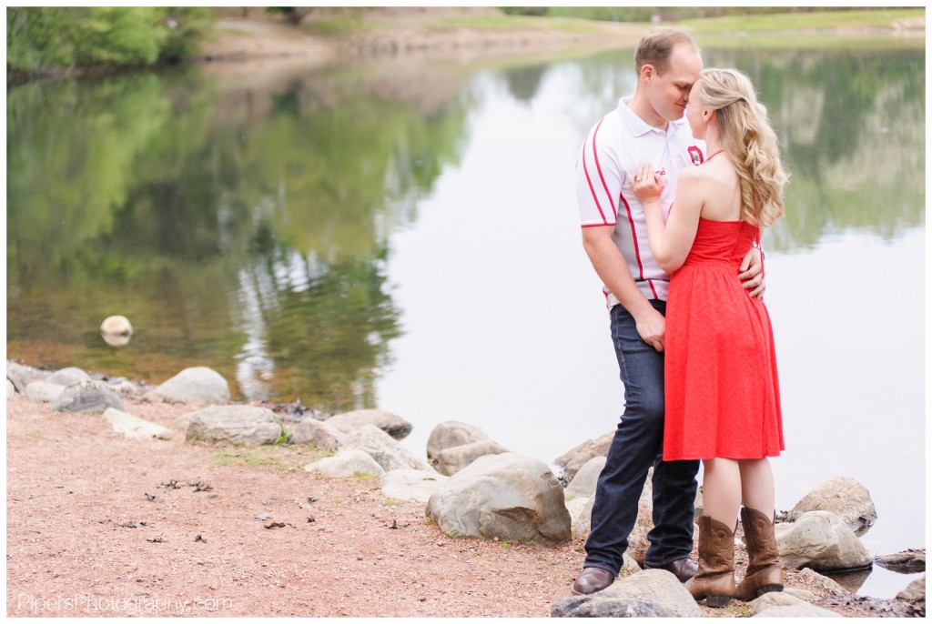 Lancaster Ohio Engagement session Alley Park Pipers Photography