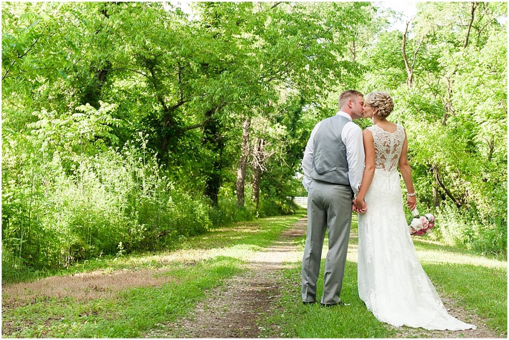 Irongate Equestrian Center Wedding Croton, Ohio Pipers Photography 
