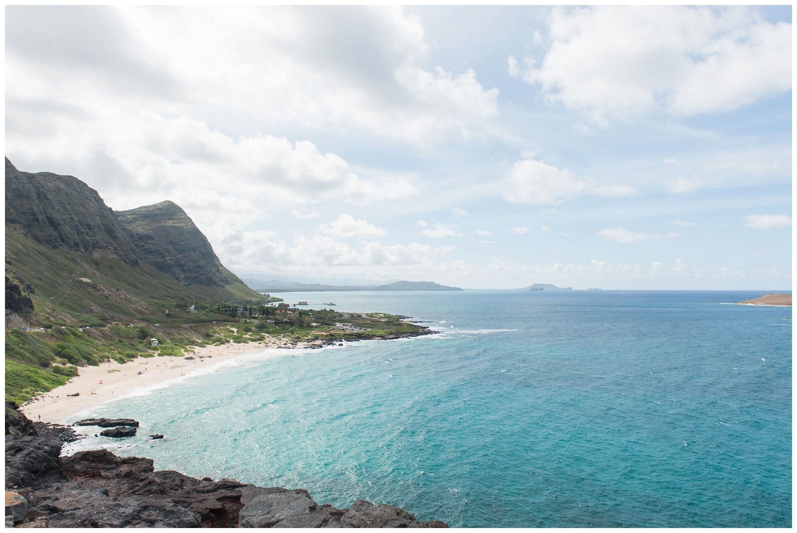 horizontal photo of Makapu-u Lookout looking over the beach and the cliffs on O'ahu Hawaii and the ocean hawaii oahu vacation
