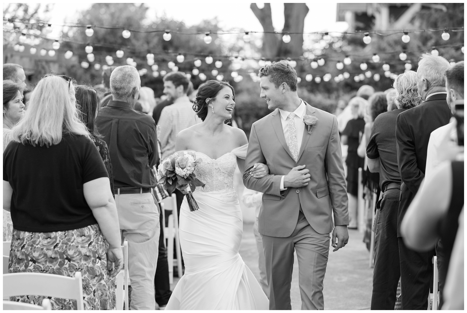 The wells barn wedding at franklin park conservatory 