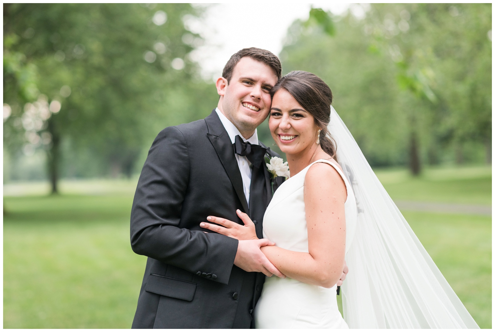 bride and groom pose during Columbus OH wedding day for Pipers Photography